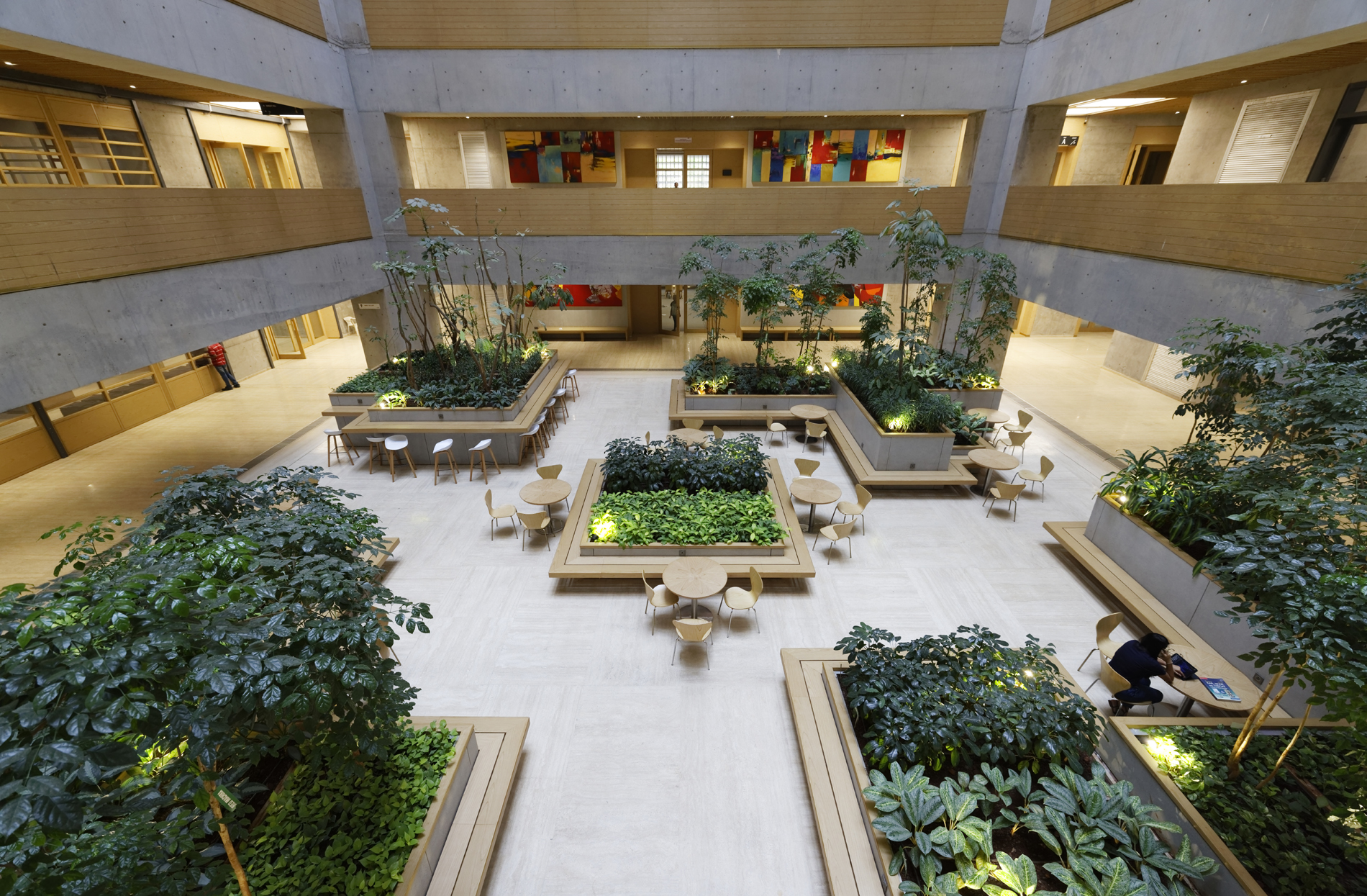 D Y Patil Centre of Excellence_Entrance Lobby Atrium_2