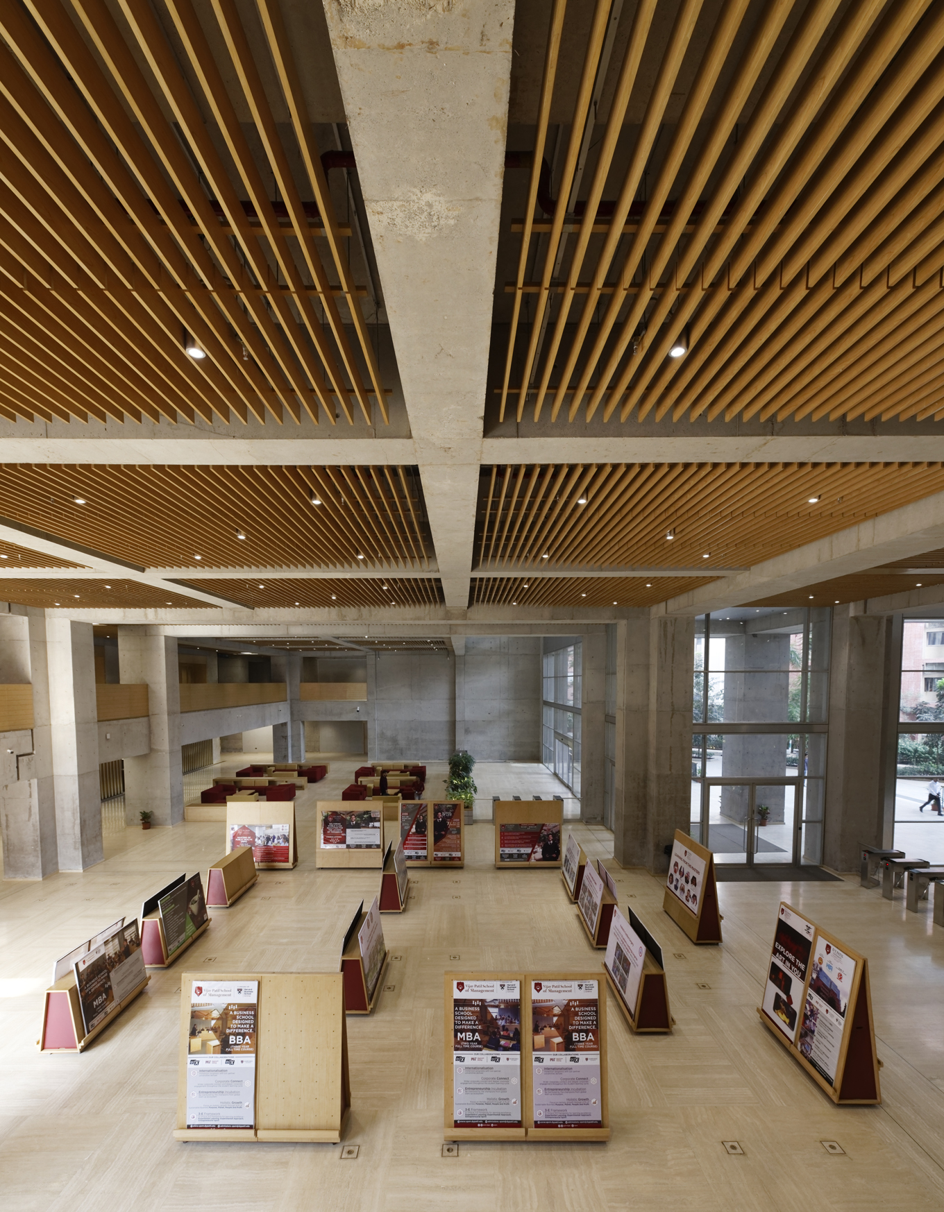 D Y Patil Centre of Excellence_Reception Lobby_4