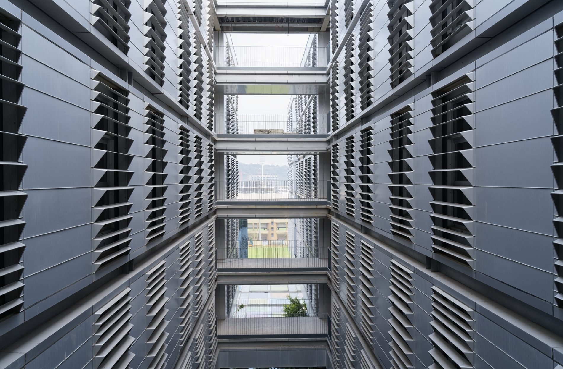 D Y Patil Centre of Excellence_Building Exterior_2