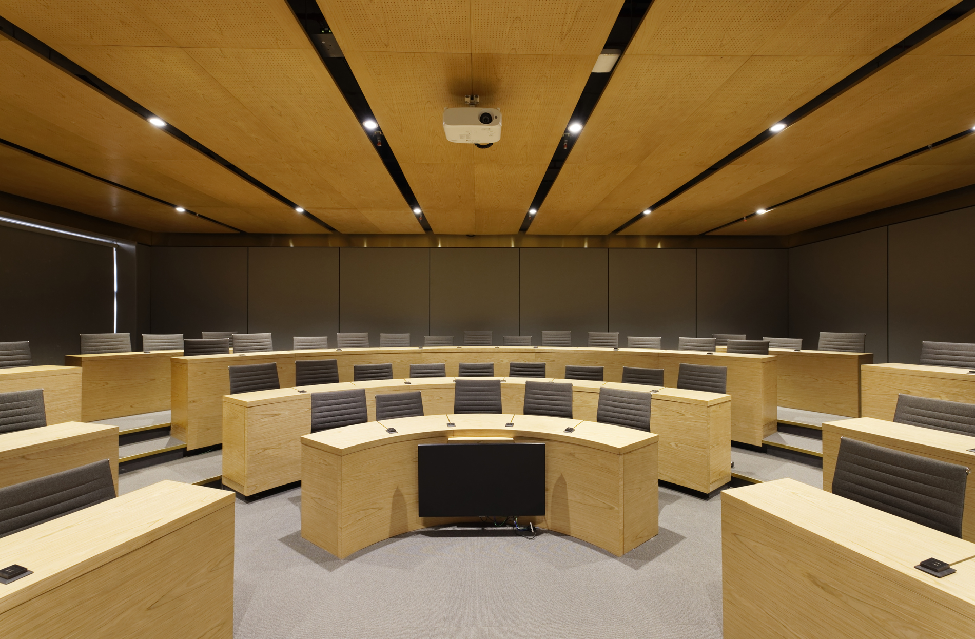 D Y Patil Centre of Excellence_Classroom Rectangular Ceiling_1
