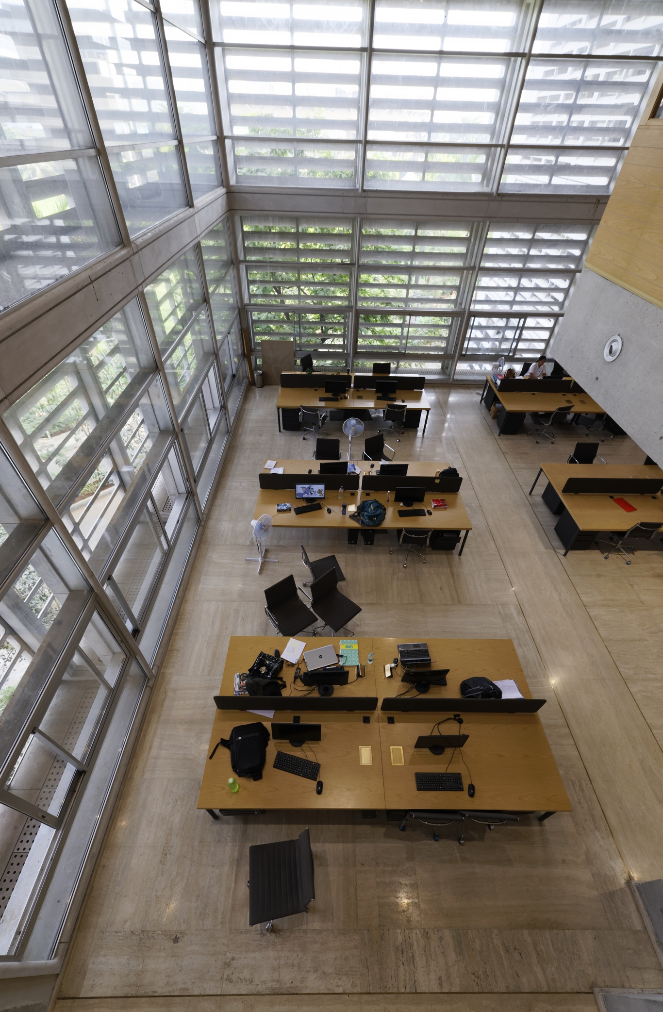 D Y Patil Centre of Excellence_Faculty Office Cabins_4